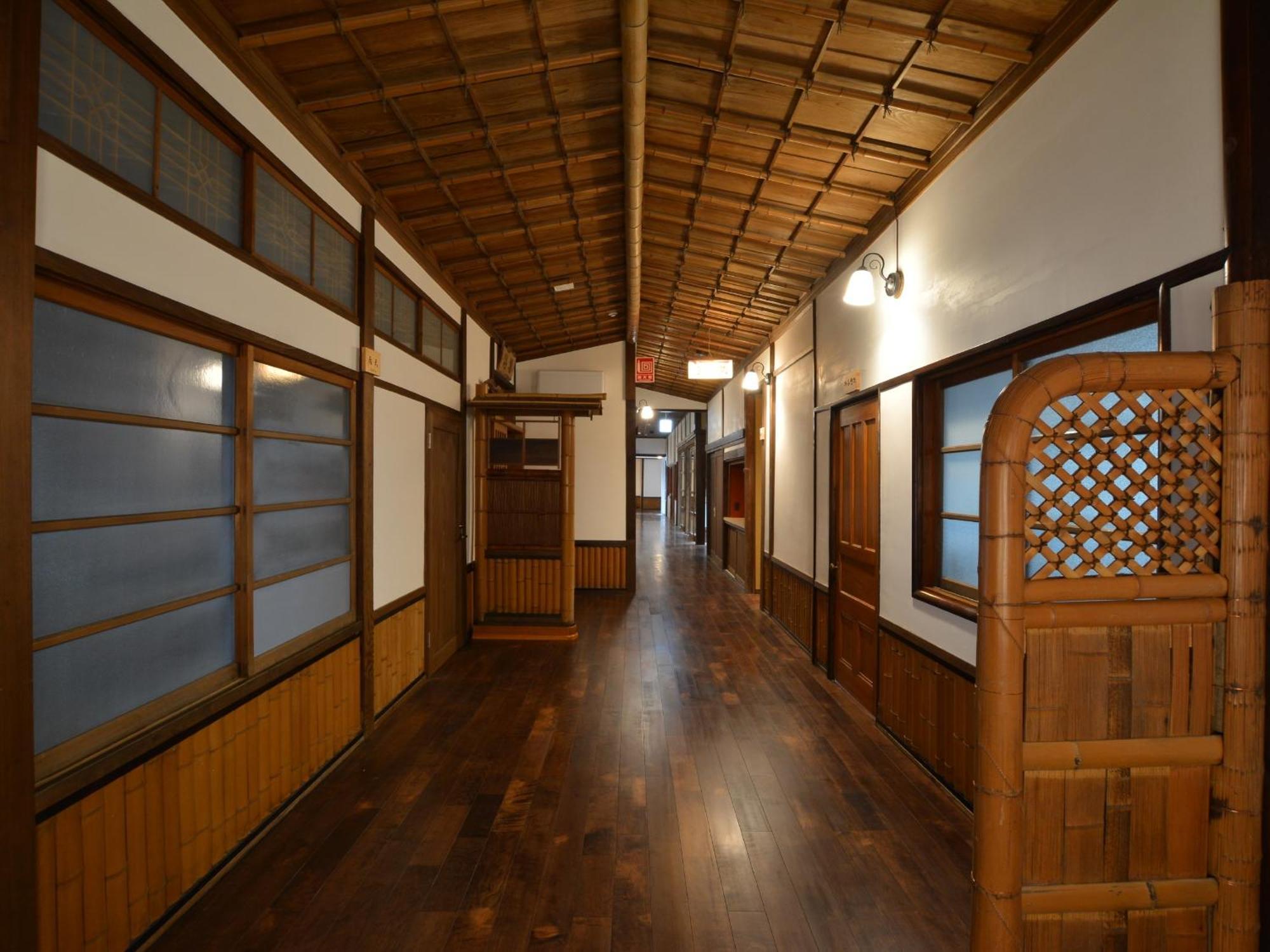 Ryokan Yoshino Hotel Hitoyoshi Exterior photo