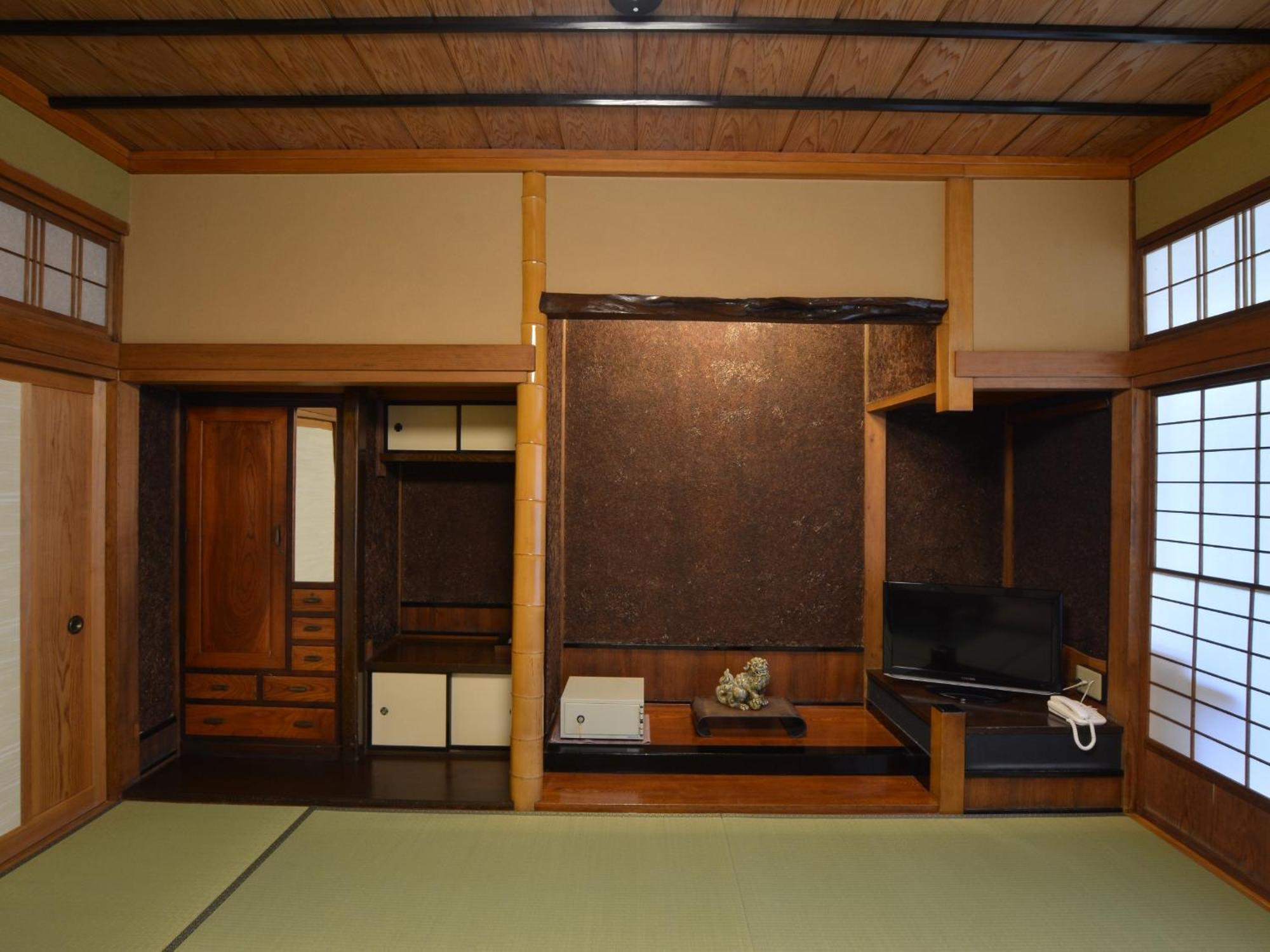 Ryokan Yoshino Hotel Hitoyoshi Exterior photo