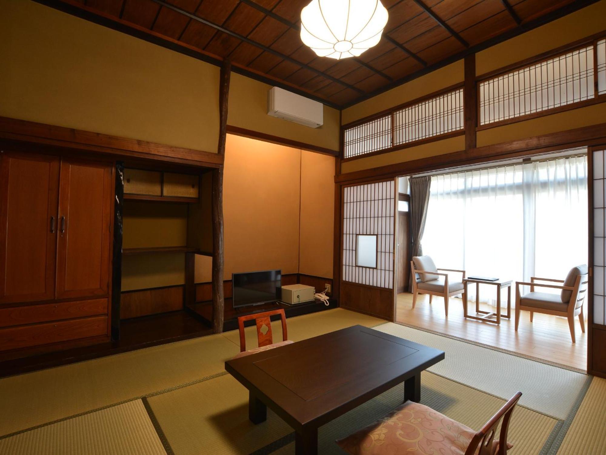 Ryokan Yoshino Hotel Hitoyoshi Exterior photo